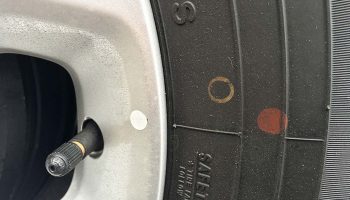 colored markings on car wheels