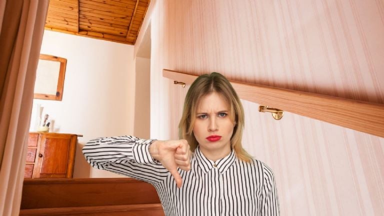 There are no traditional stairs in the house anymore: a secret that architects are silent about in order to make the most of the space between the two floors